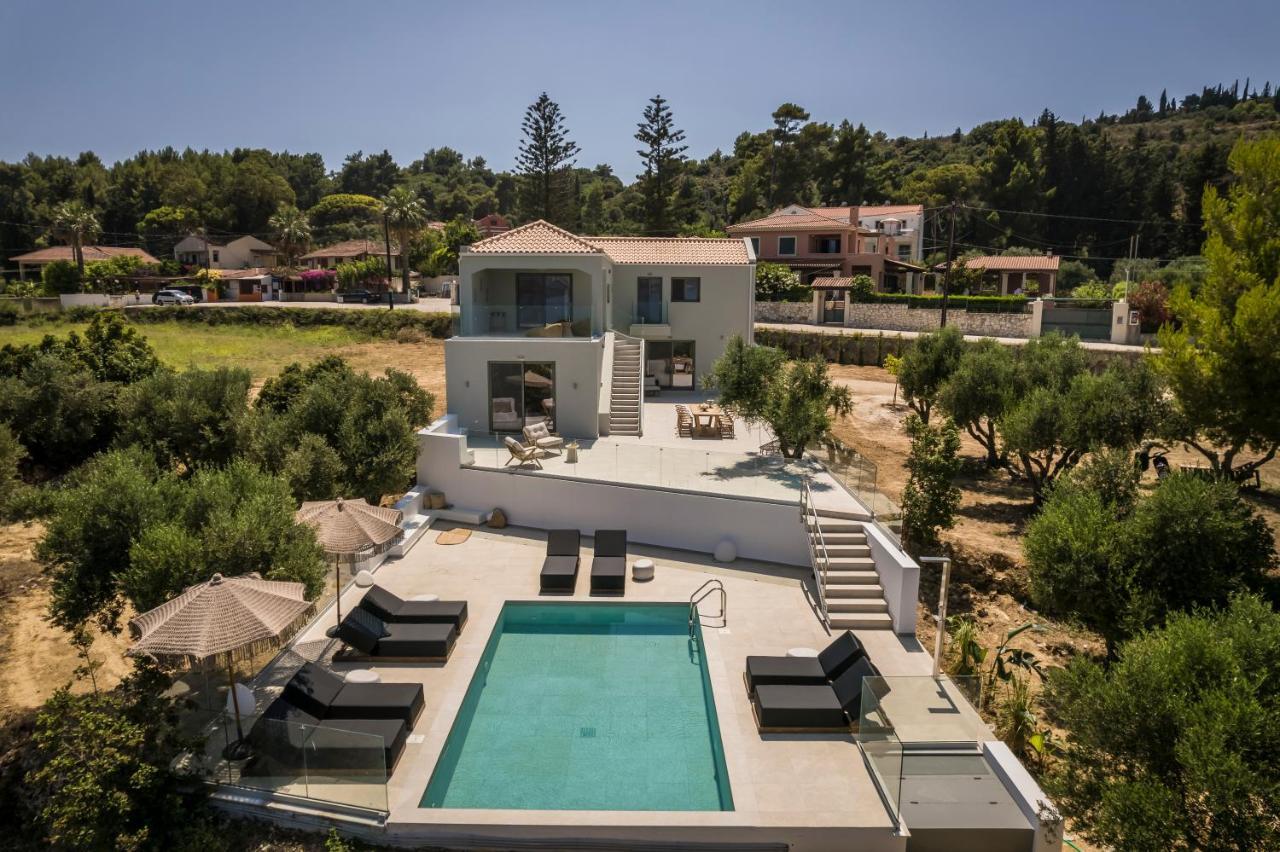 Villa Sensi Lixouri Exterior photo